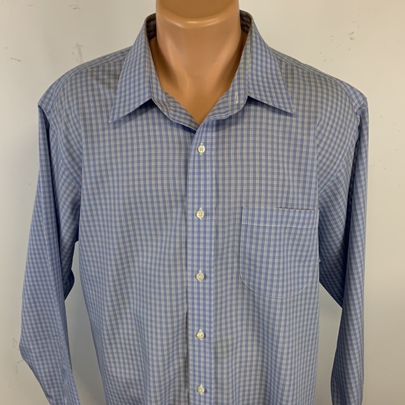 Brooks Brothers Regent long sleeve button down shirt.  17 1/2 - 4/5 - Picture 2 of 7